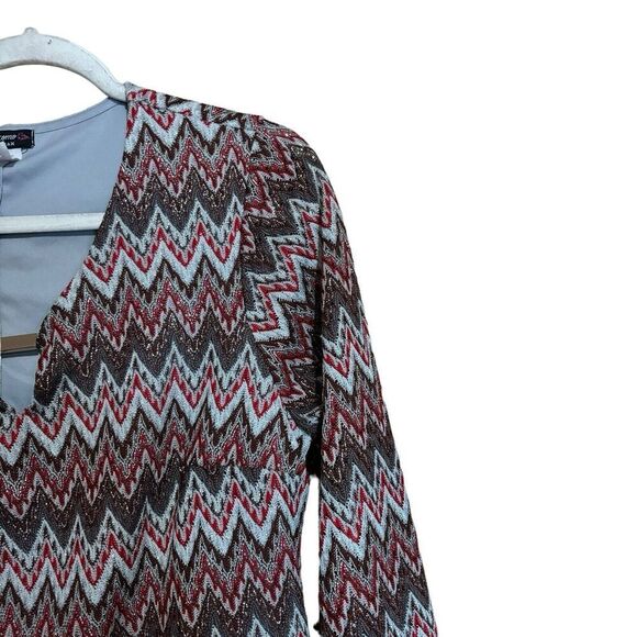 Cocomo Top Womens 1X Multicolor Chevron Print Shimmer Stretch Blouse Ladies - Picture 3 of 8